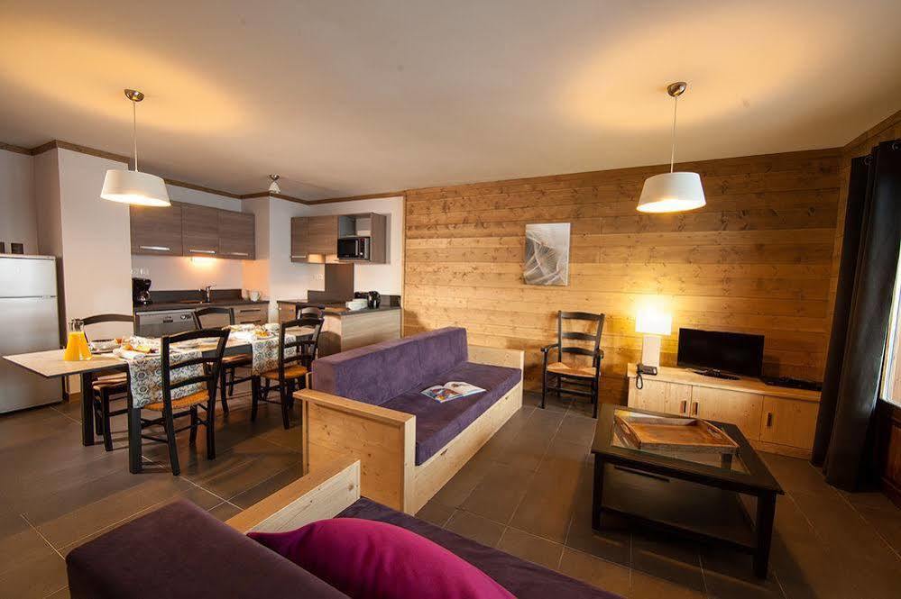 سان-مارتن-دي-بيفيل Cgh Residences & Spas Les Chalets Du Soleil Authentiques المظهر الخارجي الصورة