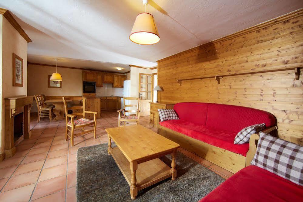 سان-مارتن-دي-بيفيل Cgh Residences & Spas Les Chalets Du Soleil Authentiques المظهر الخارجي الصورة