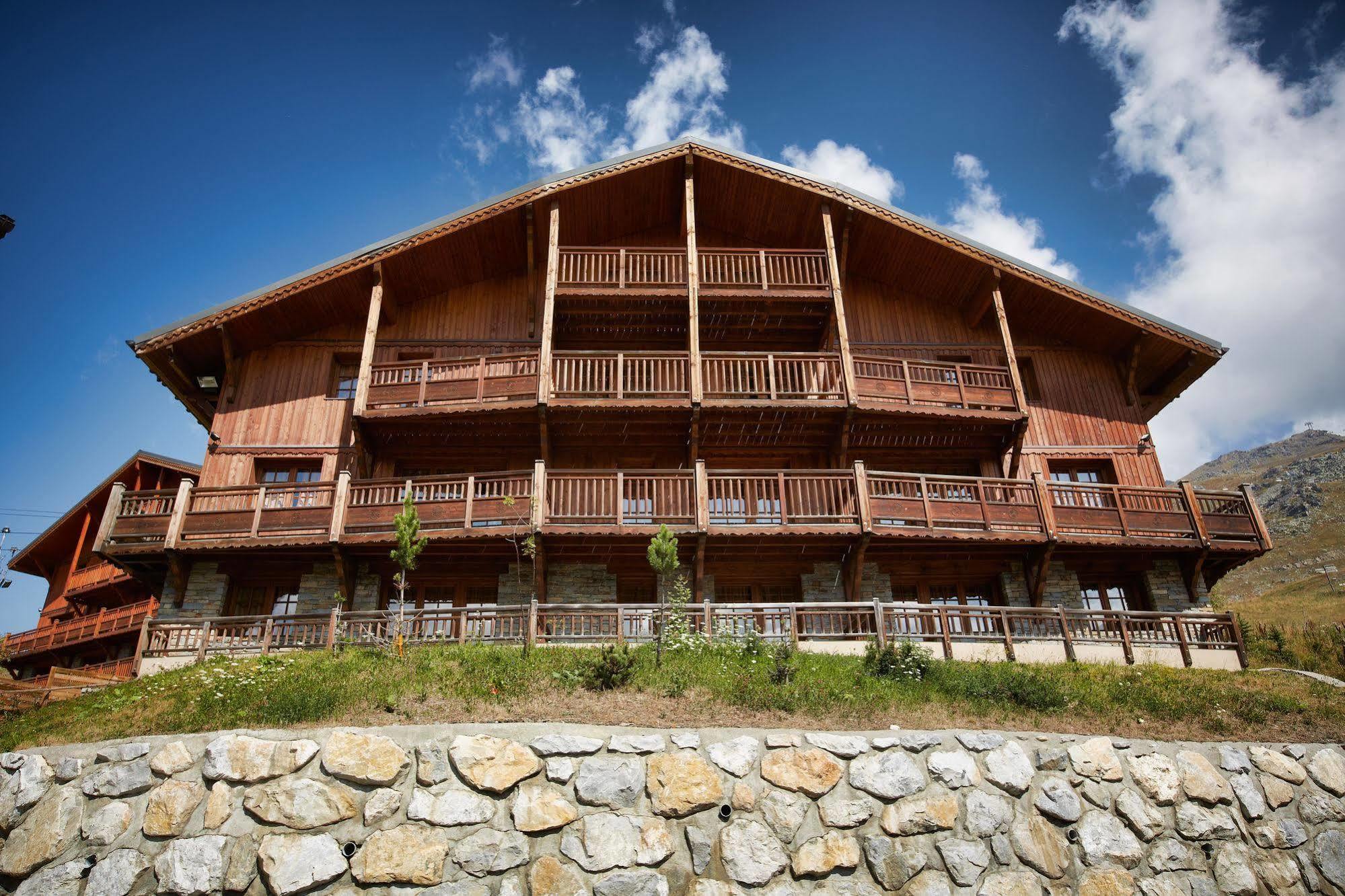 سان-مارتن-دي-بيفيل Cgh Residences & Spas Les Chalets Du Soleil Authentiques المظهر الخارجي الصورة