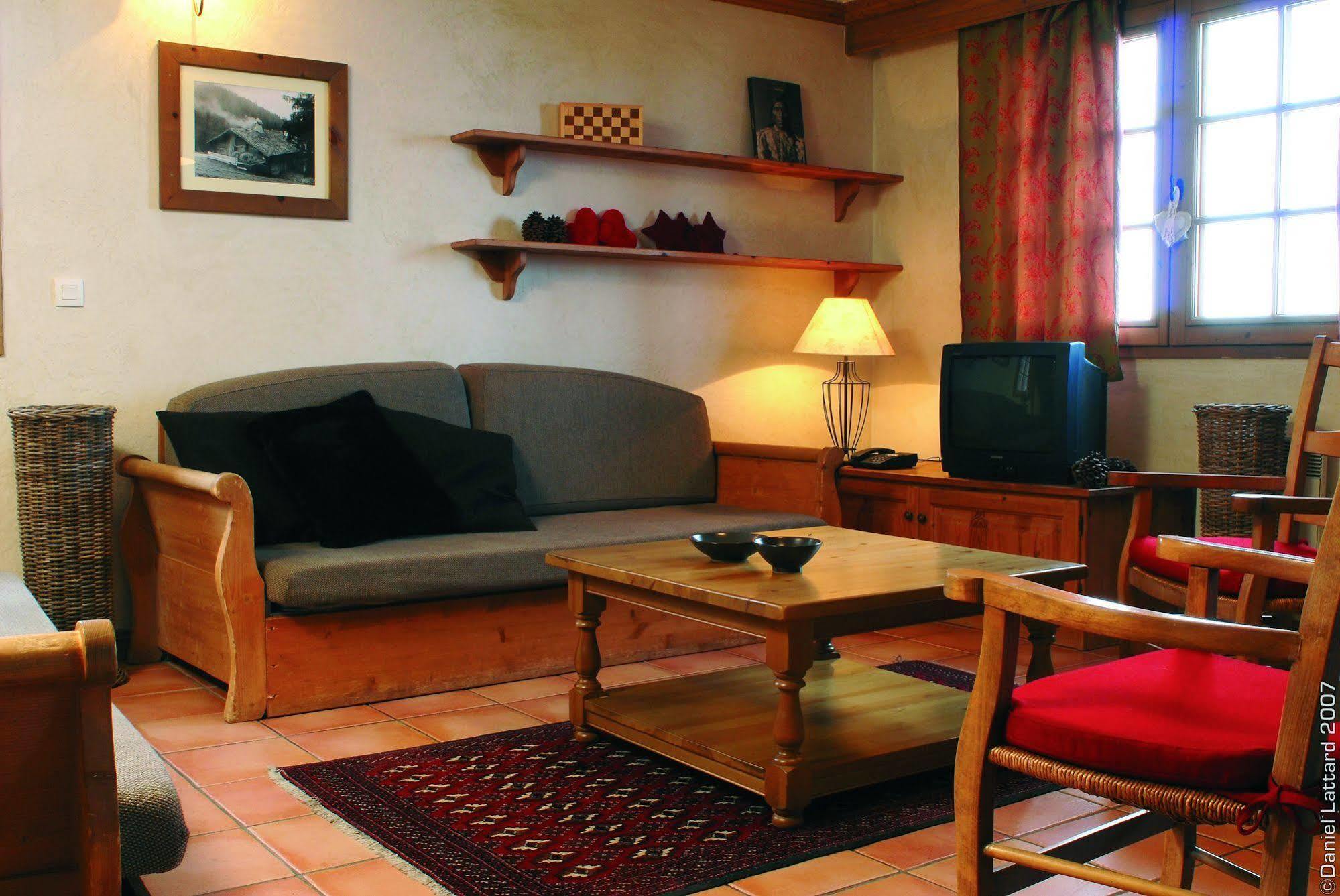 سان-مارتن-دي-بيفيل Cgh Residences & Spas Les Chalets Du Soleil Authentiques المظهر الخارجي الصورة