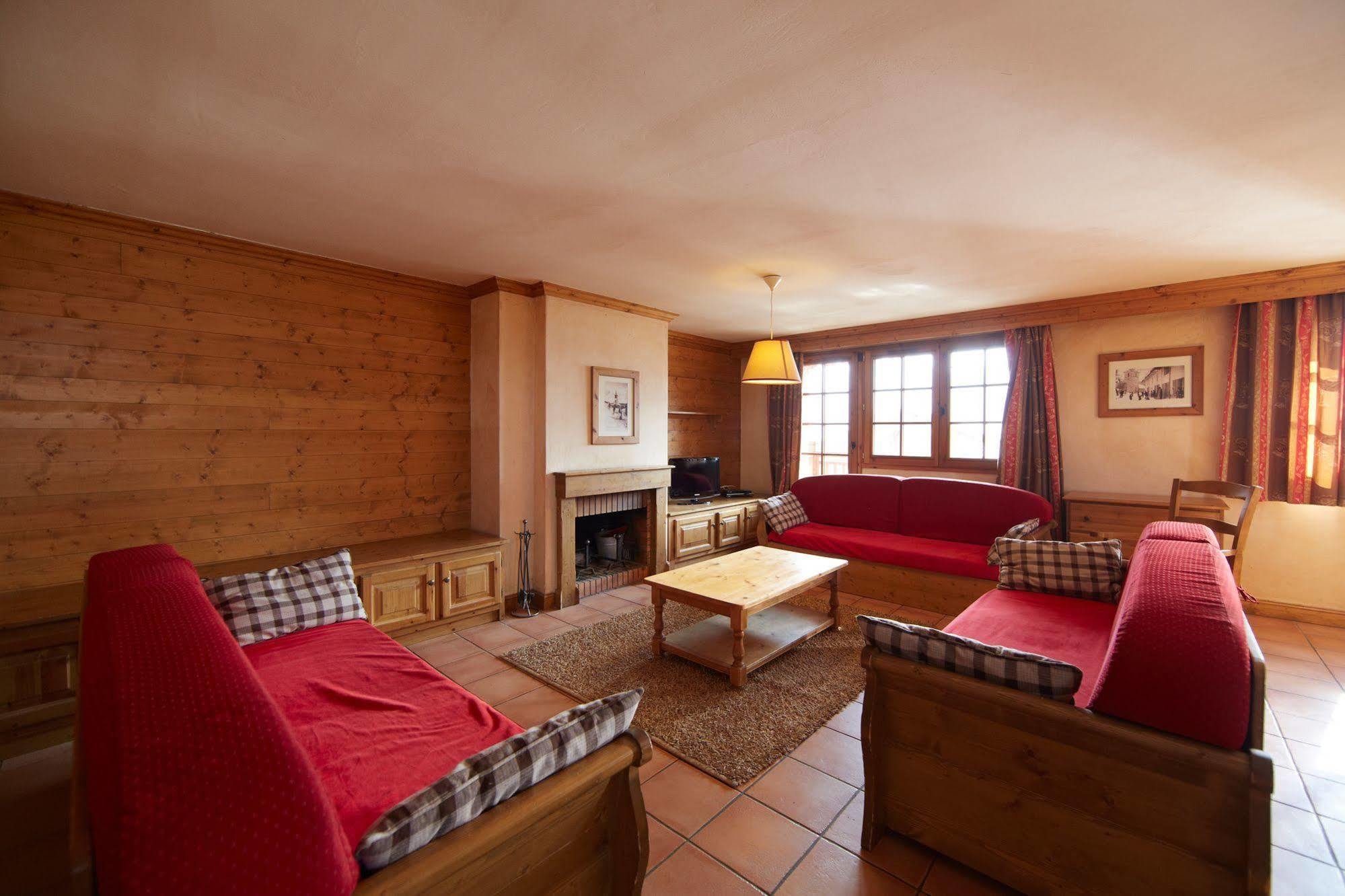 سان-مارتن-دي-بيفيل Cgh Residences & Spas Les Chalets Du Soleil Authentiques المظهر الخارجي الصورة