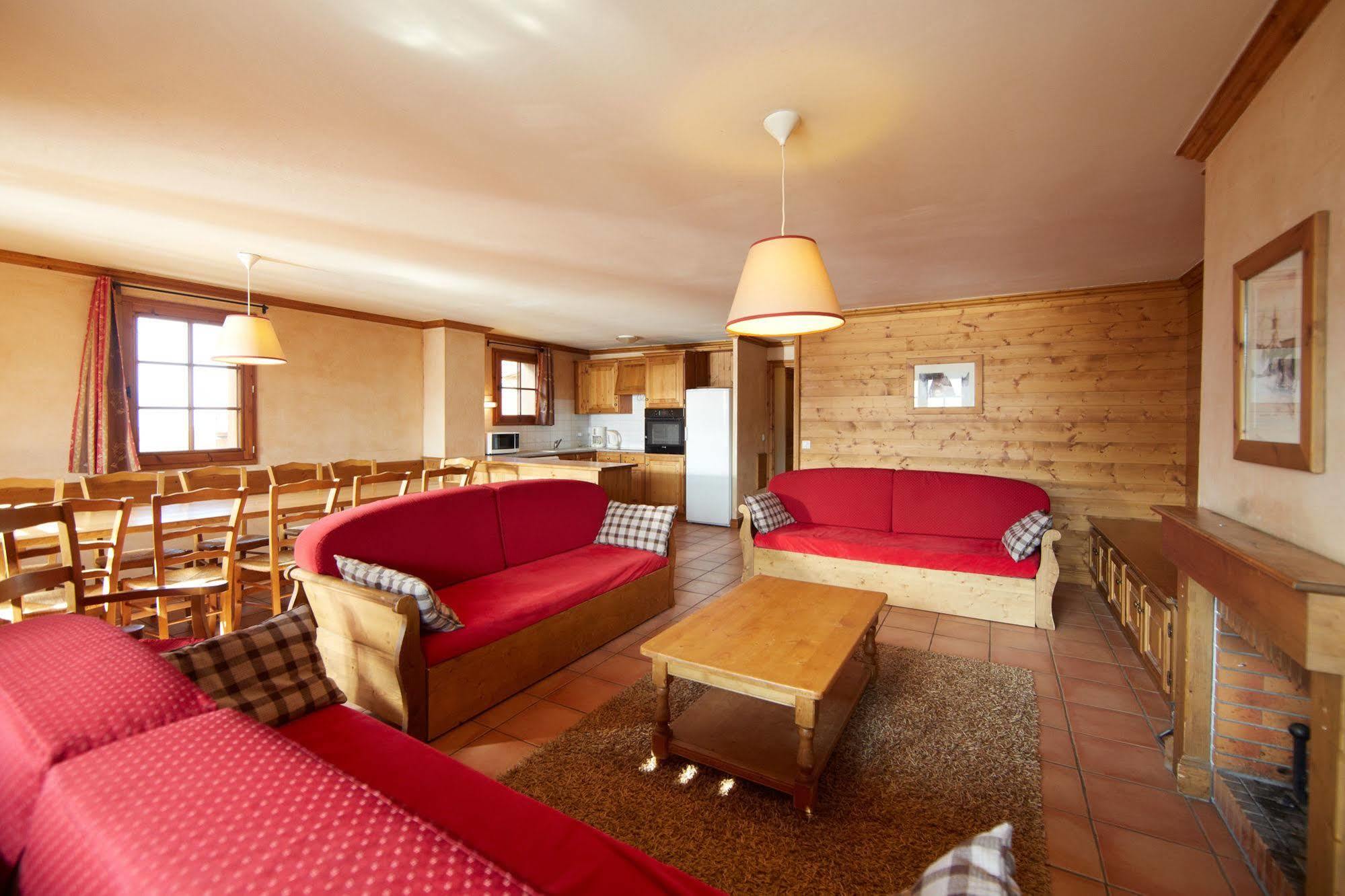سان-مارتن-دي-بيفيل Cgh Residences & Spas Les Chalets Du Soleil Authentiques المظهر الخارجي الصورة