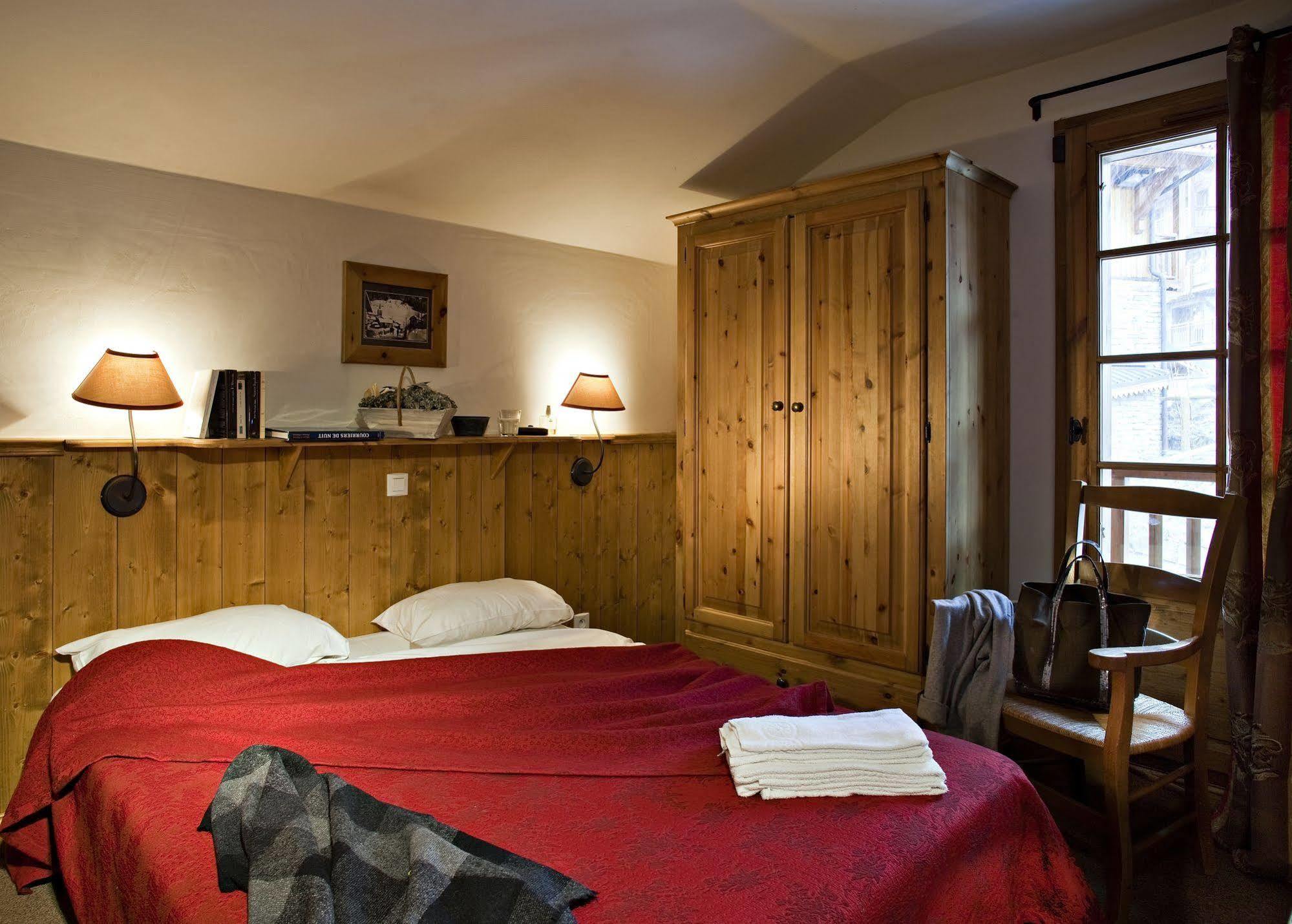 سان-مارتن-دي-بيفيل Cgh Residences & Spas Les Chalets Du Soleil Authentiques المظهر الخارجي الصورة