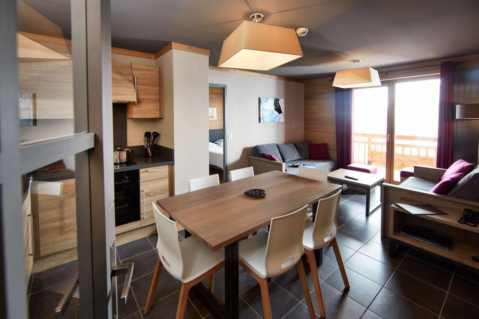 سان-مارتن-دي-بيفيل Cgh Residences & Spas Les Chalets Du Soleil Authentiques المظهر الخارجي الصورة